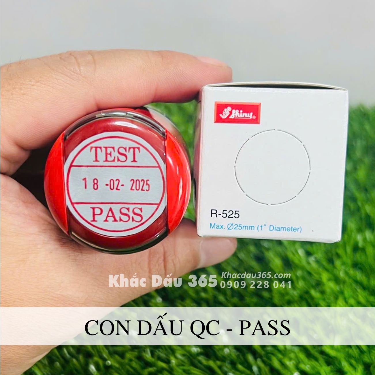 con dấu tròn qc pass có chỉnh ngày tháng năm