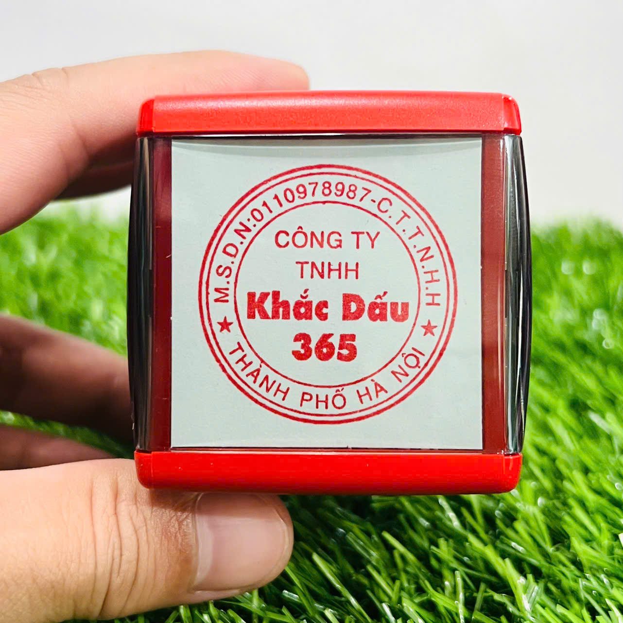 khắc dấu tròn shiny 542