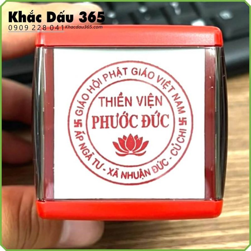 khắc dấu logo