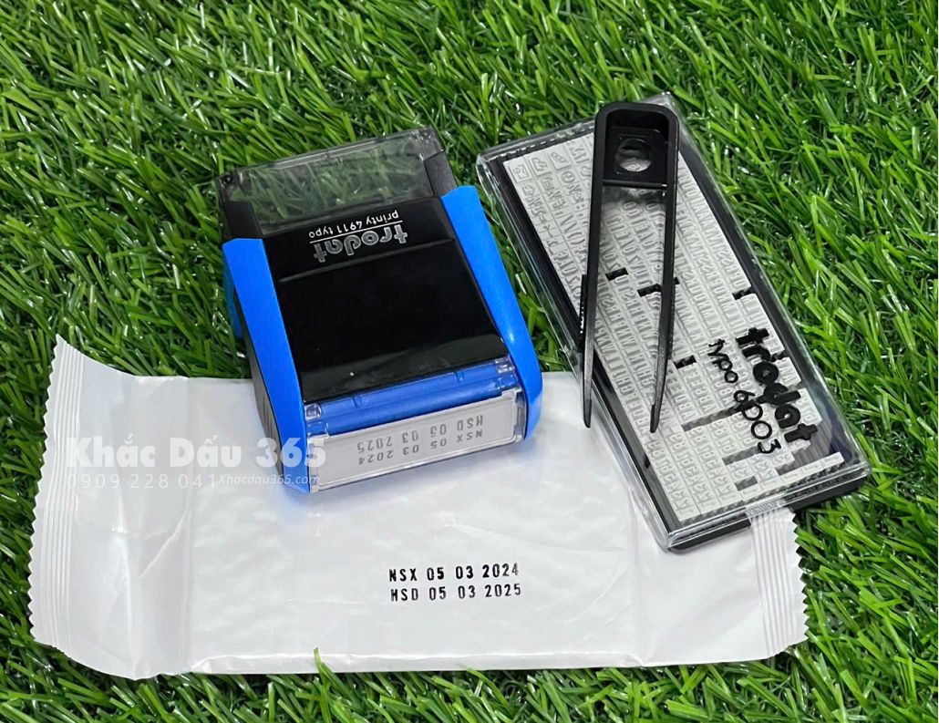 khắc dấu tân uyên