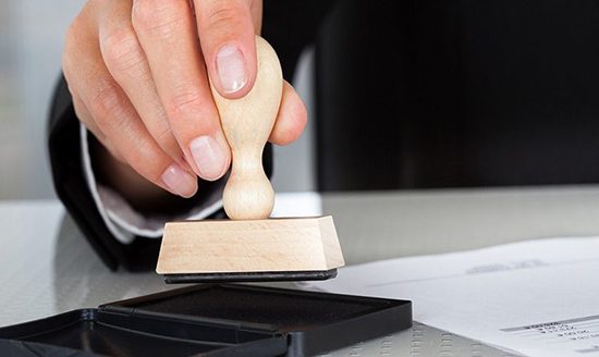 Hướng dẫn đóng dấu công ty chuẩn, đúng quy định mới nhất