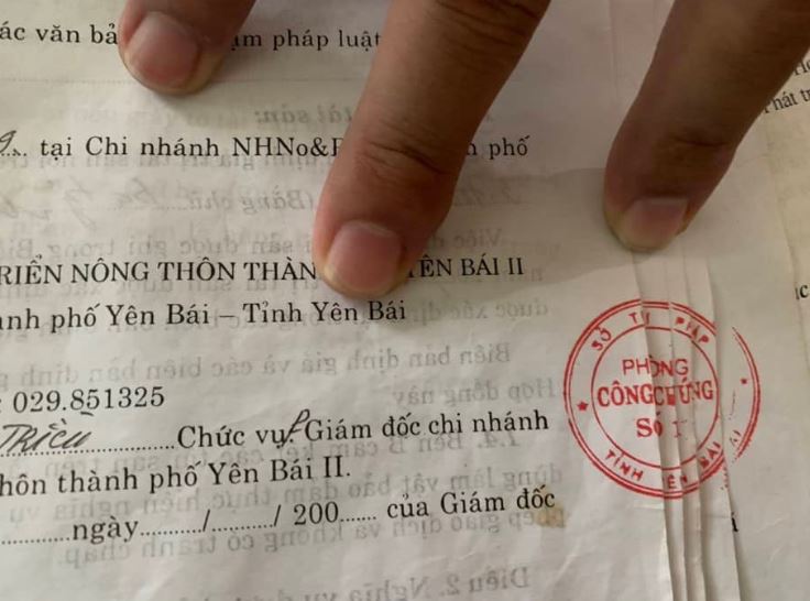 Một số lưu ý khi đóng dấu giáp lai hoặc đóng dấu chữ ký đúng quy định