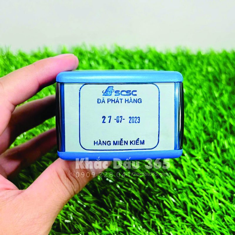 Khắc dấu ngày tháng năm