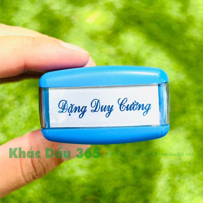 Khắc dấu tên giá rẻ